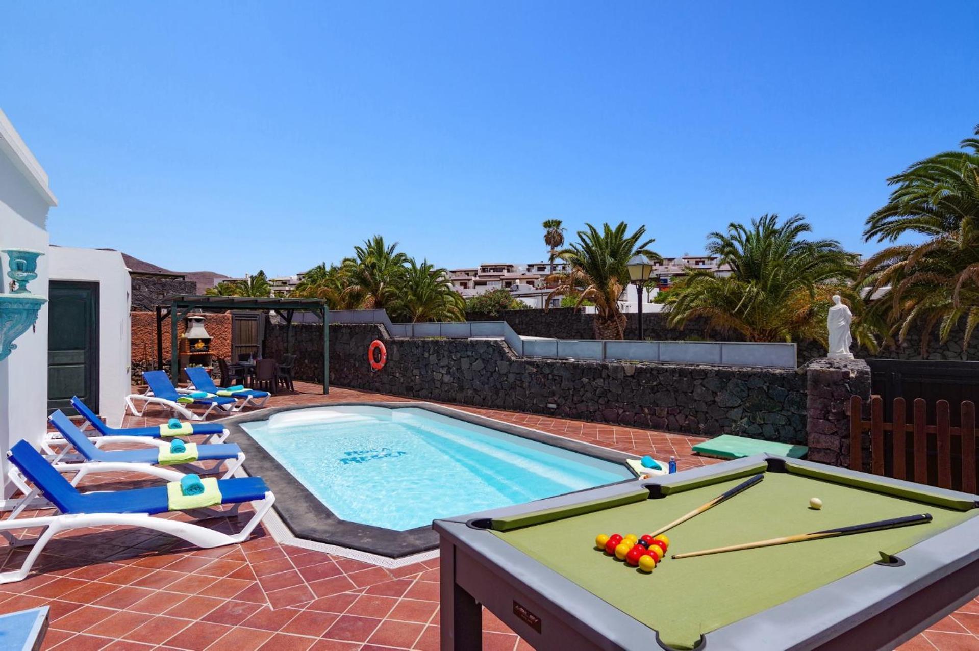 Villa Roca Negra By Villa Plus Playa Blanca  Exterior photo