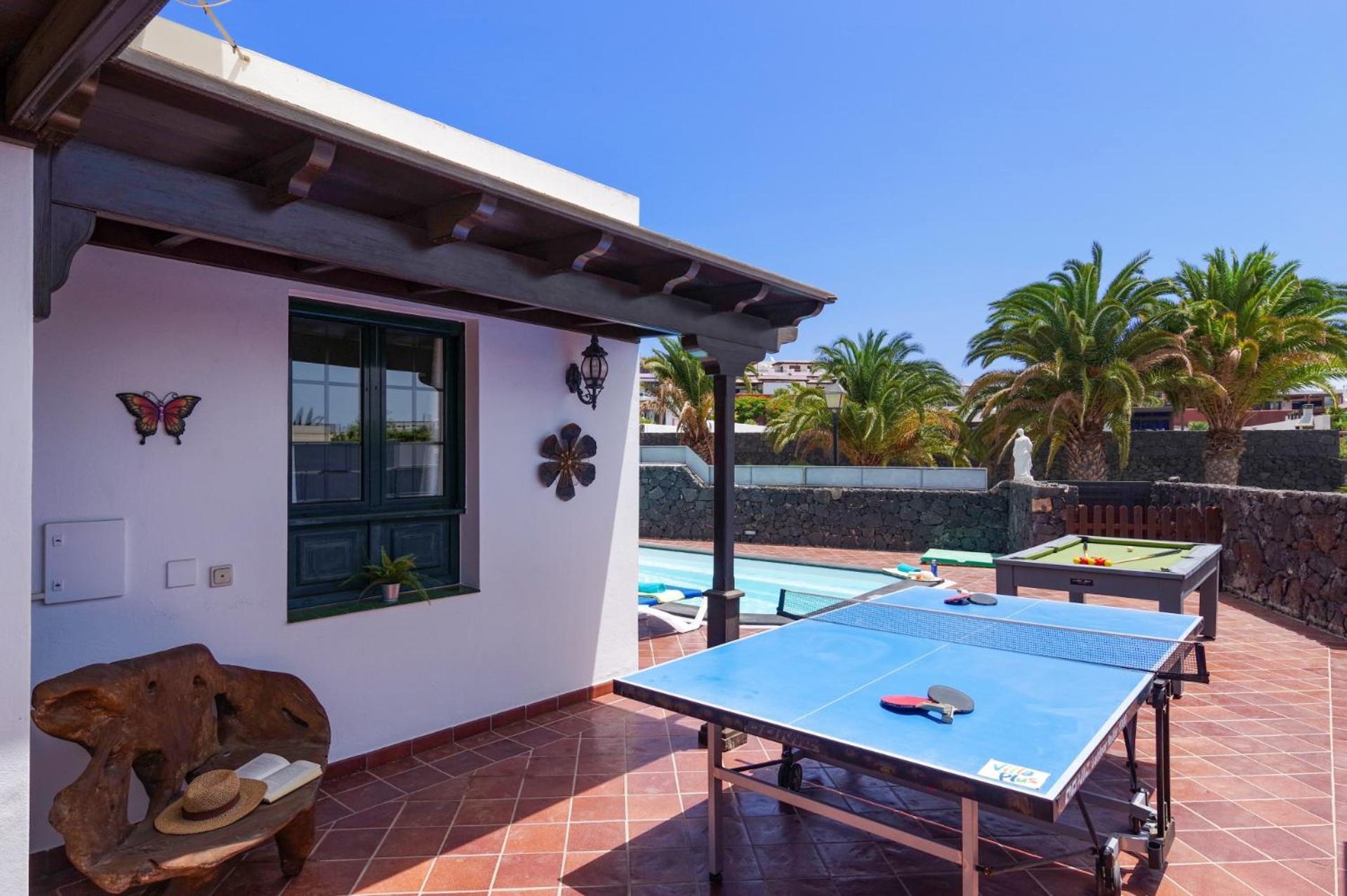 Villa Roca Negra By Villa Plus Playa Blanca  Exterior photo